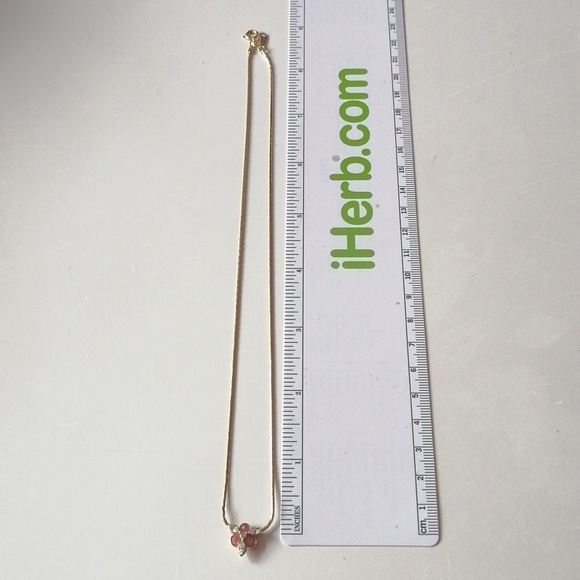 Vintage 1985 Avon Minimalist Necklace Pink Sparkle Clear Rhinestones Gold Chain - Picture 9 of 11